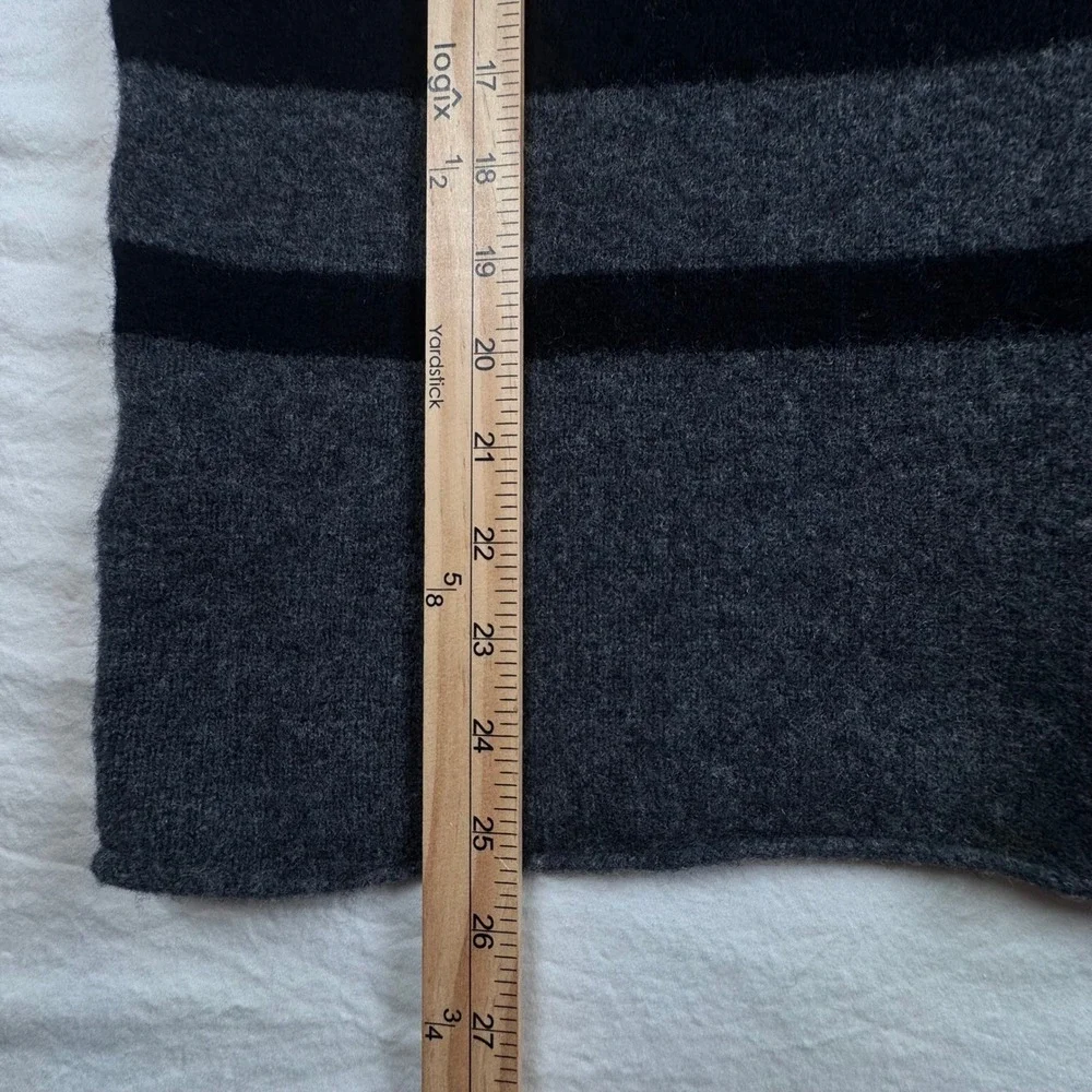 Nautica Sweater Mens XXL Black Grey Striped 100% Wool Crewneck Pullover
